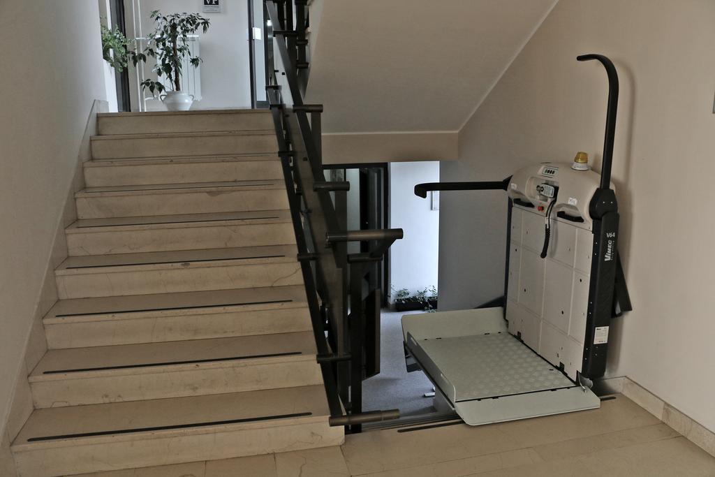 בור Hotel Jezero מראה חיצוני תמונה