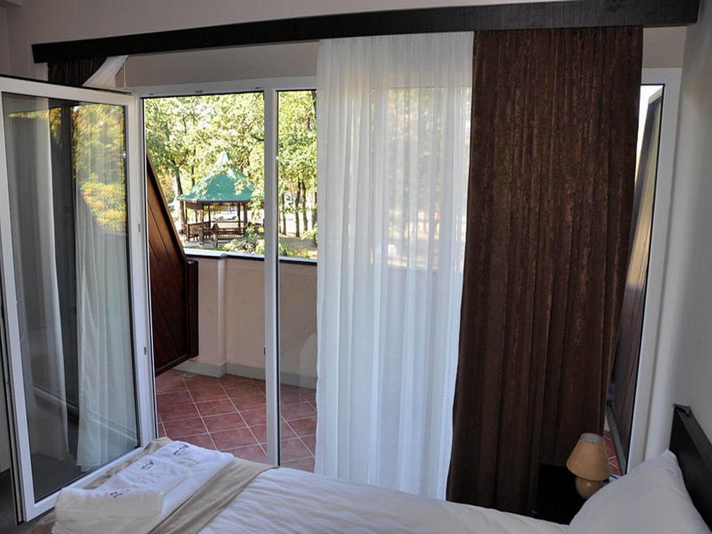 בור Hotel Jezero חדר תמונה