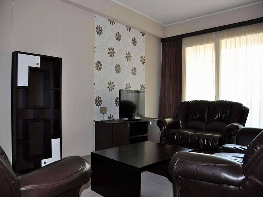 בור Hotel Jezero מראה חיצוני תמונה